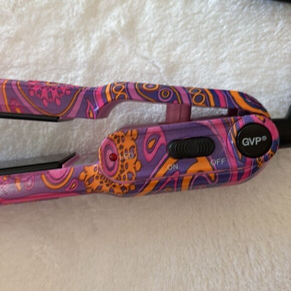 GVP Travel Flat Iron Hair Straightener Pink Purple Ombre 1 1/2 Wide - Picture 5 of 12